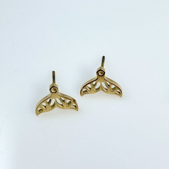 Tiny Whale Tail Stud Earrings Stainless - Picture 5 of 6